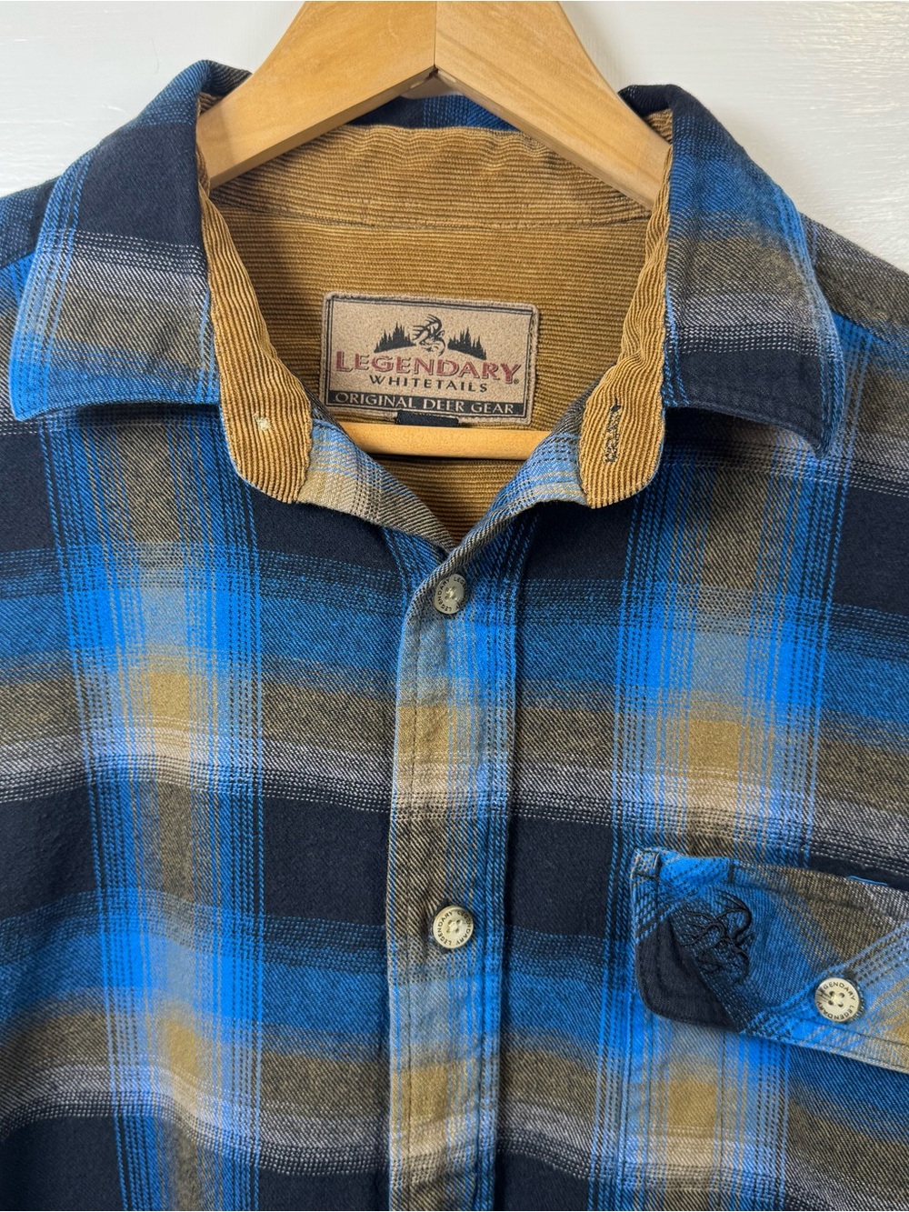 Legendary Whitetails Fall Blue Plaid Flannel Shirt Men's Medium Outdoor Hunt